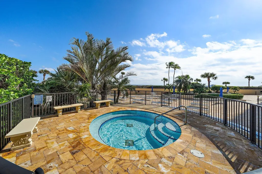 100 Ocean Trail Way Jupiter FL 33477