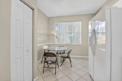 10612 Royal Caribbean Circle Boynton Beach FL 33437