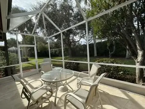 10612 Royal Caribbean Circle Boynton Beach FL 33437