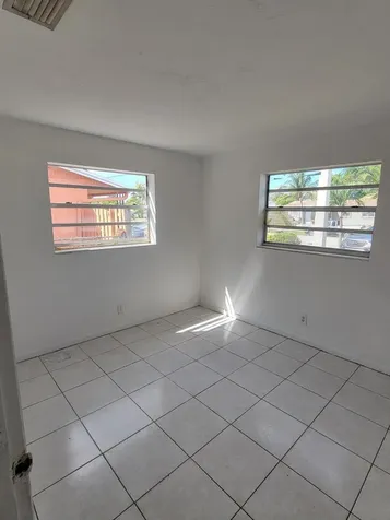 5320 NE 9th Avenue Deerfield Beach FL 33064