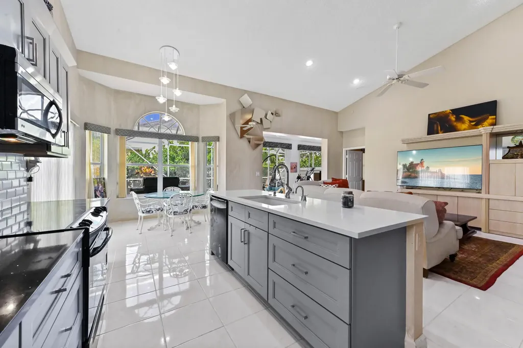 8319 Horseshoe Bay Road Boynton Beach FL 33472