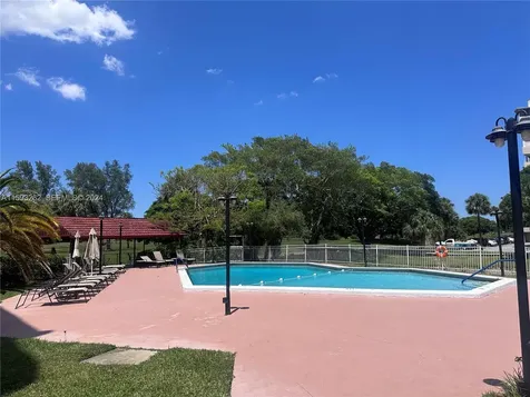 7021 Environ Boulevard Lauderhill FL 33319