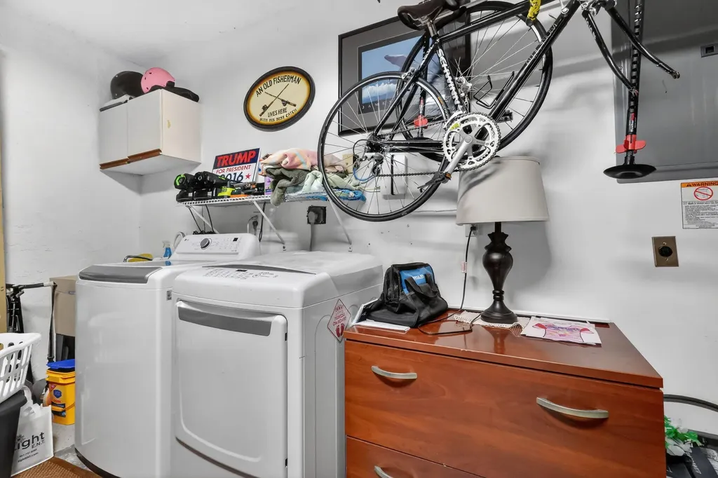 5875 Sun Pointe Circle Boynton Beach FL 33437