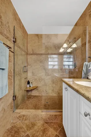 5875 Sun Pointe Circle Boynton Beach FL 33437