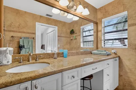5875 Sun Pointe Circle Boynton Beach FL 33437