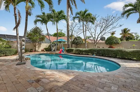 5875 Sun Pointe Circle Boynton Beach FL 33437