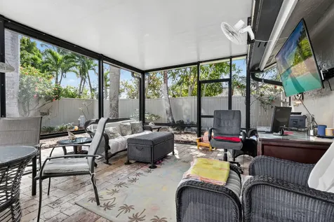 5875 Sun Pointe Circle Boynton Beach FL 33437