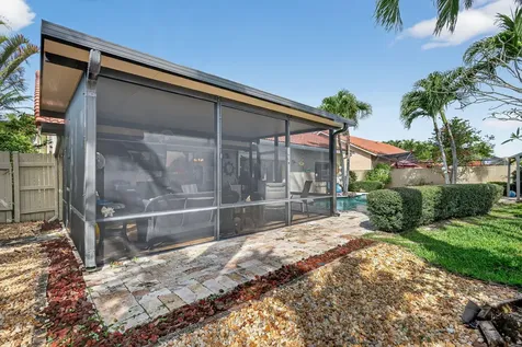 5875 Sun Pointe Circle Boynton Beach FL 33437