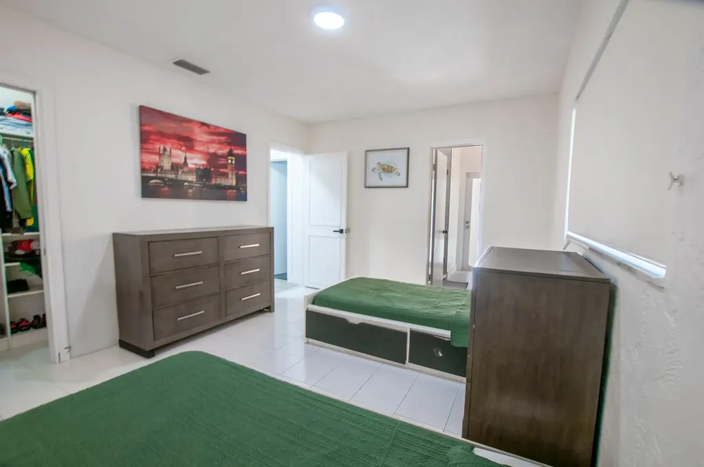 4507 Norfolk Island Pine Drive Tamarac FL 33319