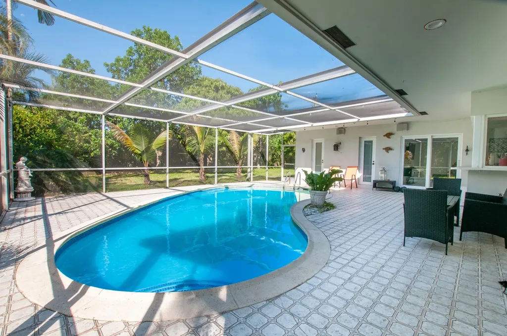 4507 Norfolk Island Pine Drive Tamarac FL 33319