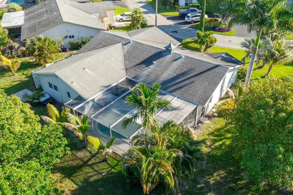 4507 Norfolk Island Pine Drive Tamarac FL 33319