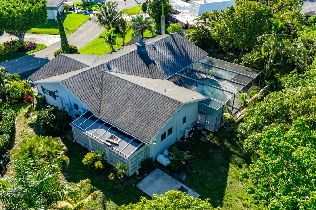 4507 Norfolk Island Pine Drive Tamarac FL 33319