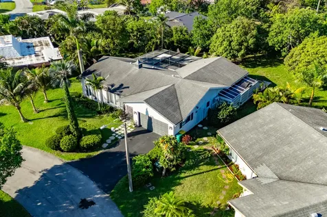 4507 Norfolk Island Pine Drive Tamarac FL 33319