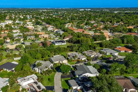 4507 Norfolk Island Pine Drive Tamarac FL 33319