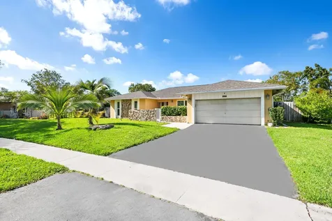 9121 NW 13th Street Plantation FL 33322