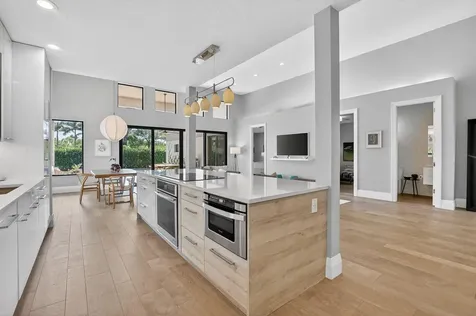 2430 NW 53rd Street Boca Raton FL 33496