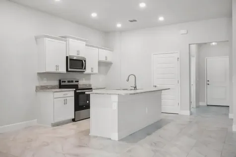 8646 Giovanni Avenue Fort Pierce FL 34951