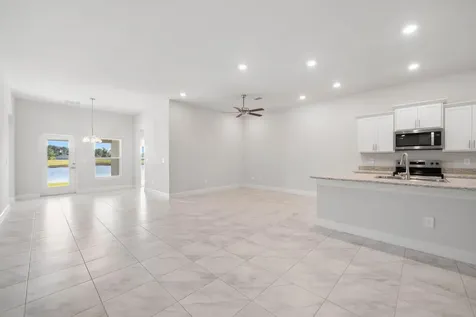 8646 Giovanni Avenue Fort Pierce FL 34951
