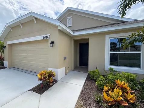 8646 Giovanni Avenue Fort Pierce FL 34951
