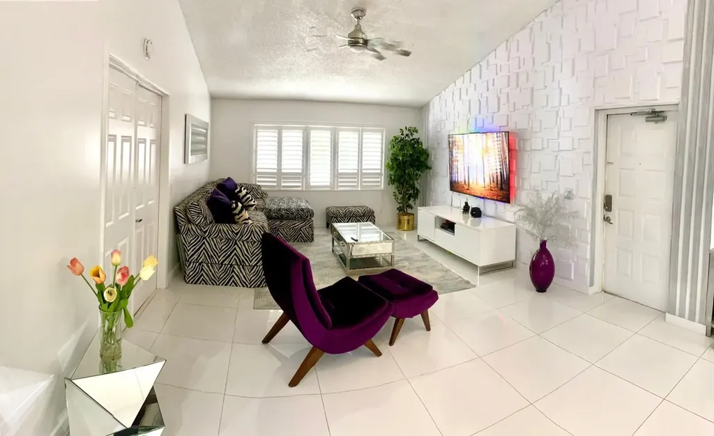 13770 Oneida Drive Delray Beach FL 33446