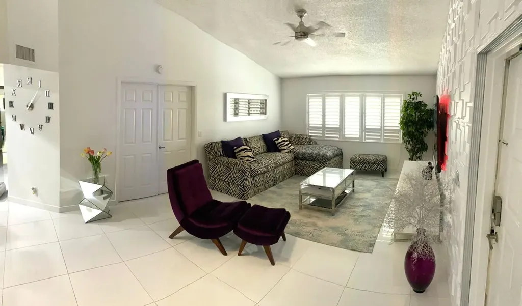 13770 Oneida Drive Delray Beach FL 33446