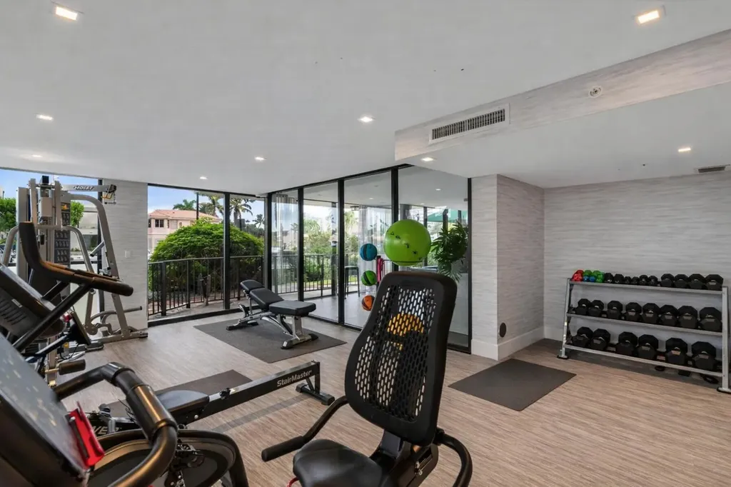 859 Jeffery Street Boca Raton FL 33487