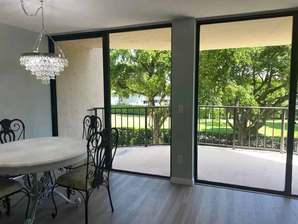 859 Jeffery Street Boca Raton FL 33487