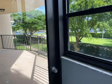 859 Jeffery Street Boca Raton FL 33487