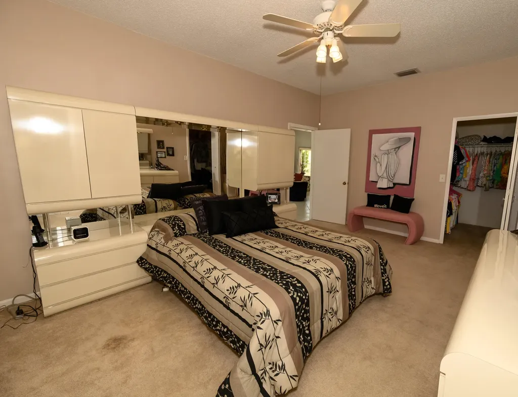 7680 Mansfield Hollow Road Delray Beach FL 33446