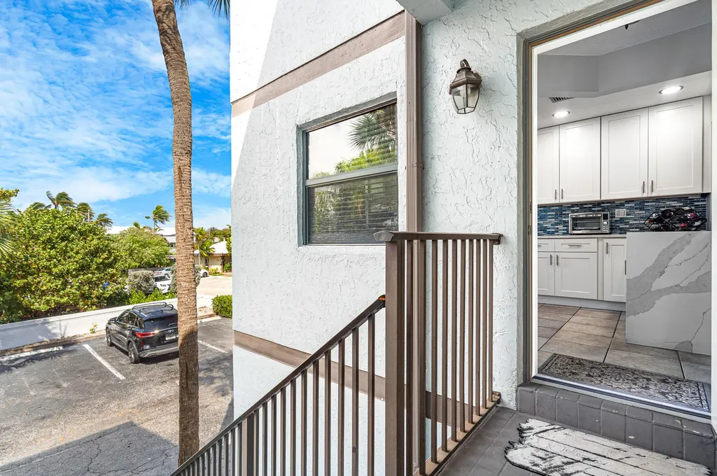 3250 NE 12th Street Pompano Beach FL 33062