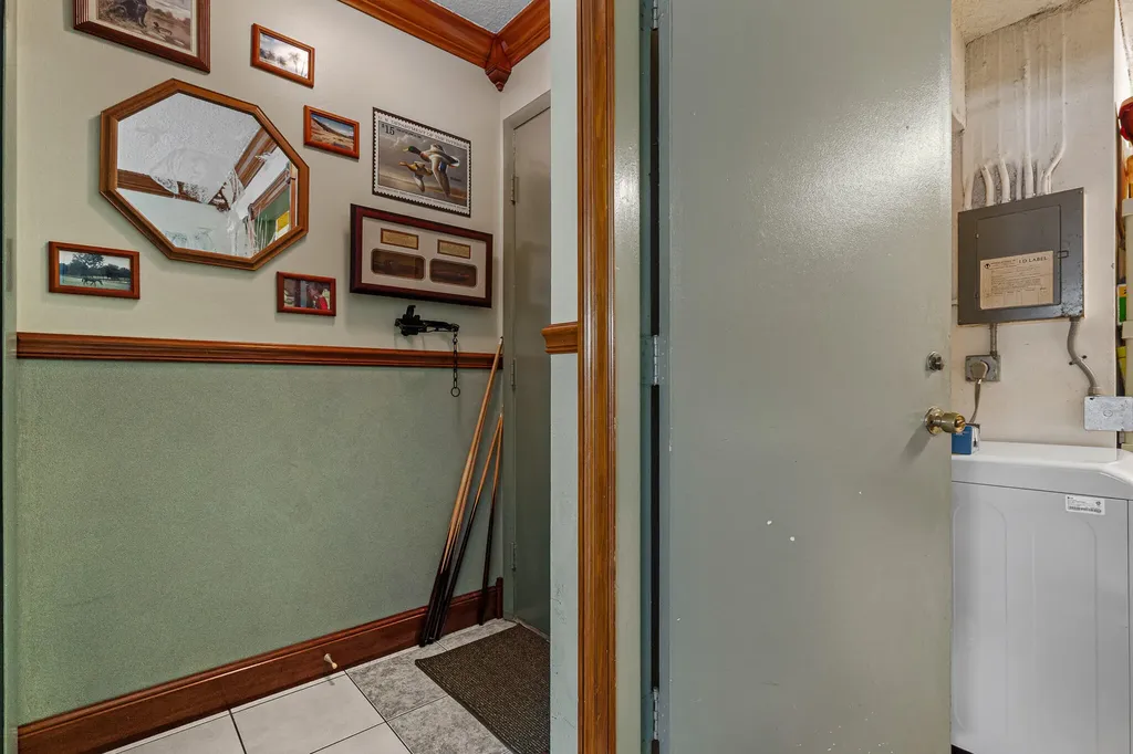 3250 NE 12th Street Pompano Beach FL 33062