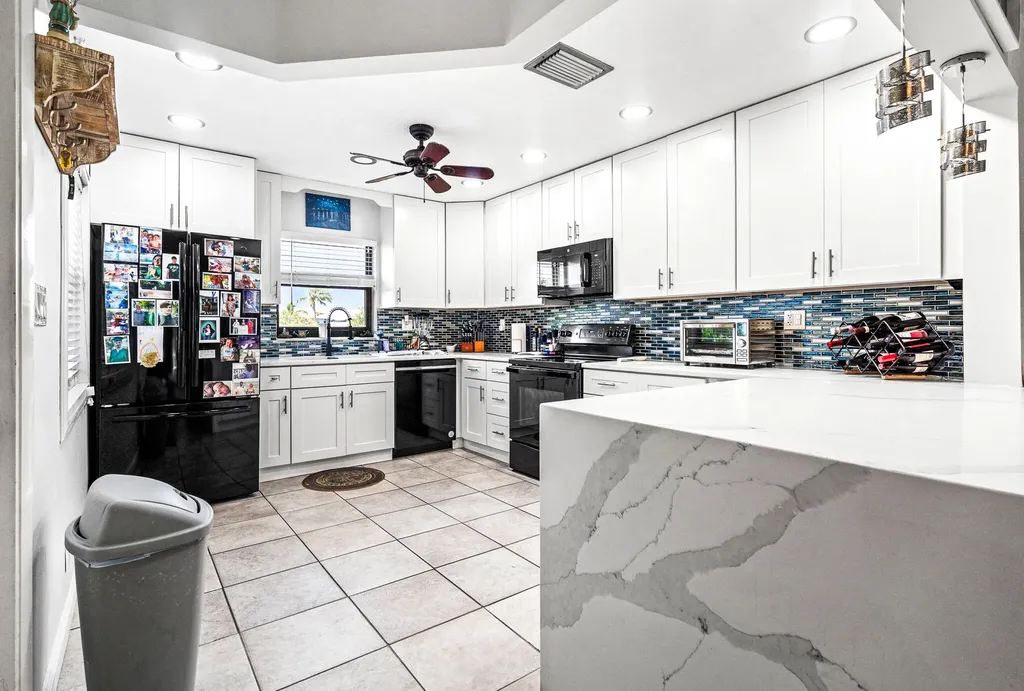 3250 NE 12th Street Pompano Beach FL 33062