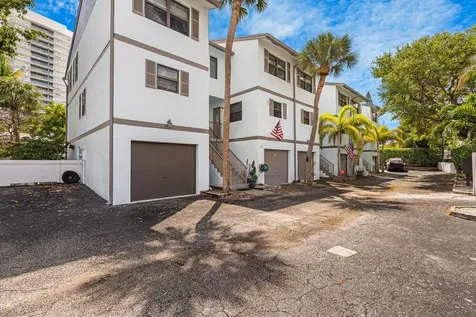 3250 NE 12th Street Pompano Beach FL 33062