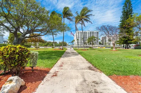 3250 NE 12th Street Pompano Beach FL 33062