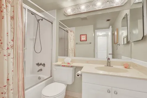 323 Knotty Pine Circle Greenacres FL 33463
