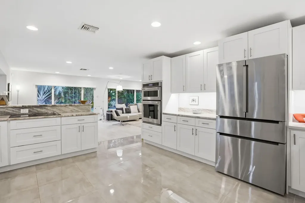 2001 Embassy Drive West Palm Beach FL 33401