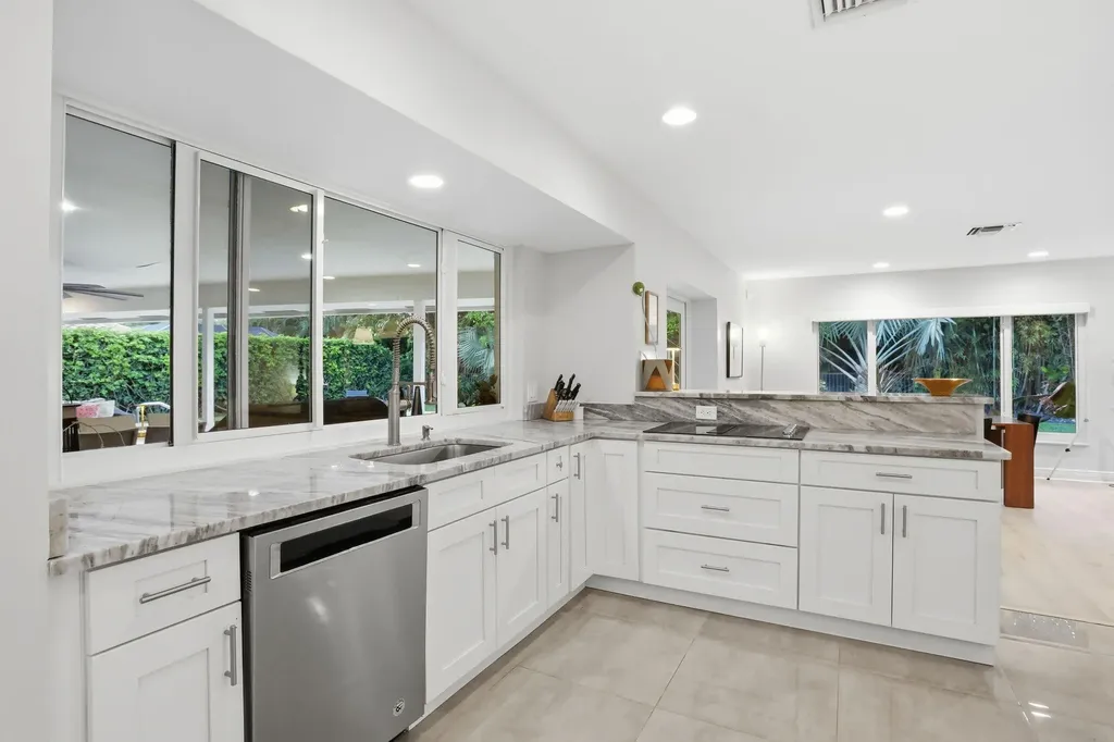 2001 Embassy Drive West Palm Beach FL 33401