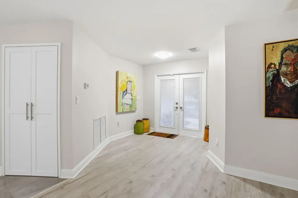 2001 Embassy Drive West Palm Beach FL 33401