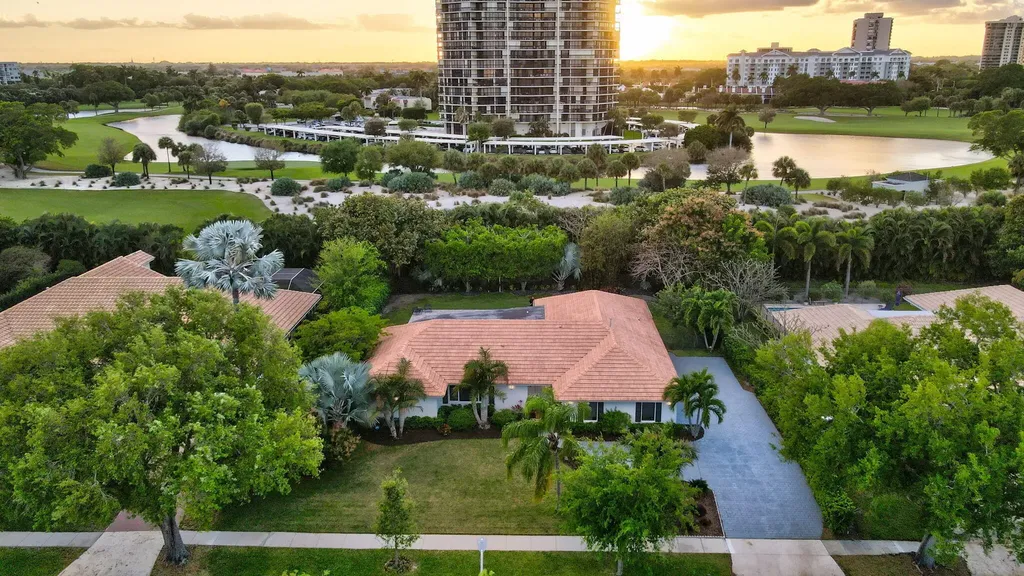 2001 Embassy Drive West Palm Beach FL 33401