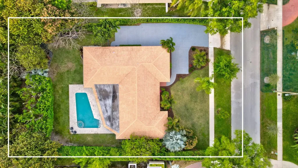 2001 Embassy Drive West Palm Beach FL 33401