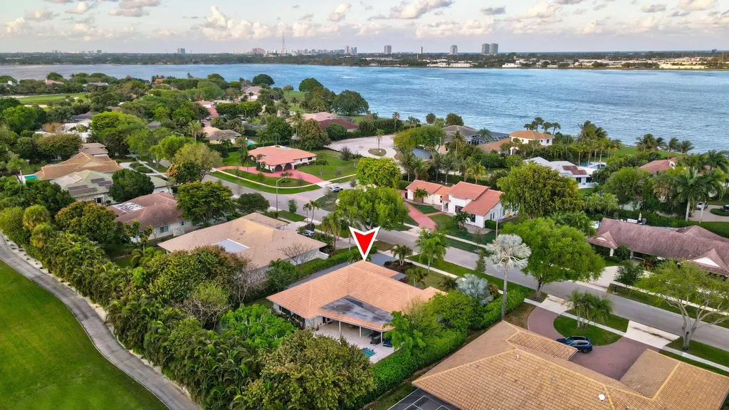 2001 Embassy Drive West Palm Beach FL 33401