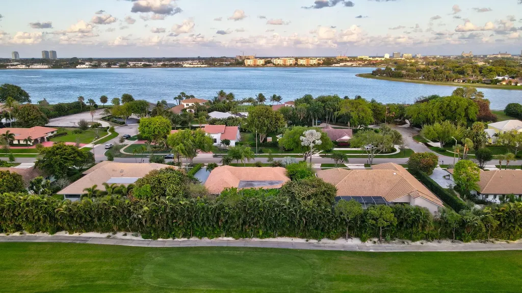 2001 Embassy Drive West Palm Beach FL 33401