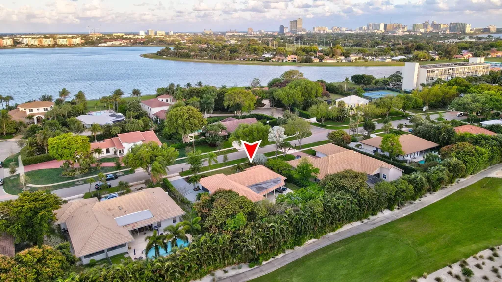 2001 Embassy Drive West Palm Beach FL 33401