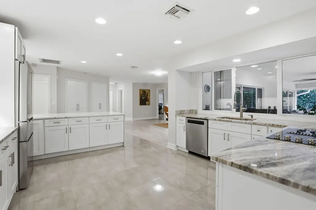 2001 Embassy Drive West Palm Beach FL 33401