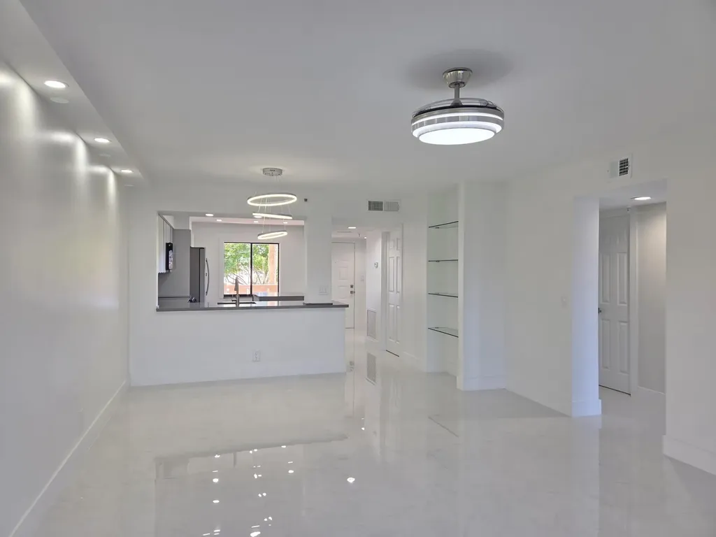 14460 Strathmore Lane Delray Beach FL 33446
