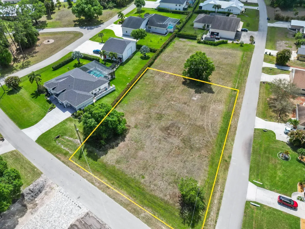 6871 Cherokee Avenue Fort Myers FL 33905