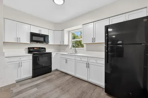 217 NW 14th Street Belle Glade FL 33430