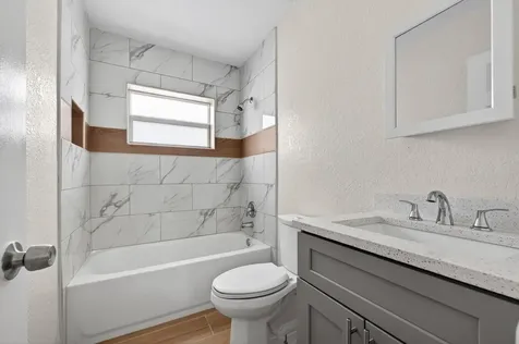 217 NW 14th Street Belle Glade FL 33430