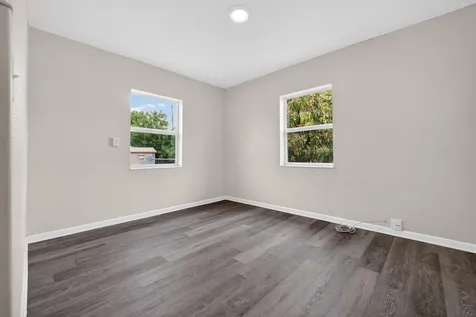 217 NW 14th Street Belle Glade FL 33430