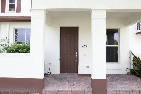 4758 Sierra Lane Coconut Creek FL 33073